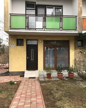 Apartment Garabuczi *